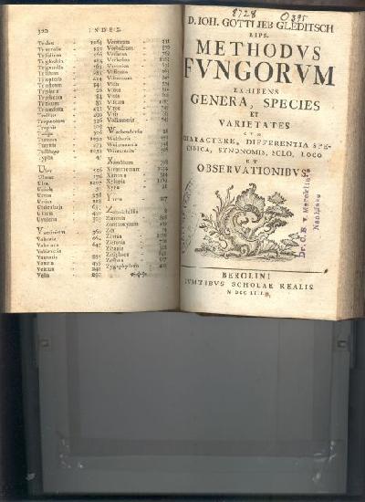 Methodus+Fungorum+Exhibens+Genera%2C+Species+et+variantes+cum+Charactere%2C+Differentia+Specifica%2C+Synonomis%2C+Solo%2C+Loco+et+Observationibus+++Systema+Plantarum+a+Staminum+Situ+Secundum+Classes%2C+Ordines+et+Genera+cum+Characteribus+Essentialibus