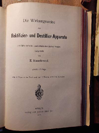 Kurzgefasstes+Lehrbuch+der+Spiritusfabrikation++und++angebunden%3A+Die+Wirkungsweise+der+Rektifizier-+und+Destillier+-+Apparate++und+ebenfalls+angebunden%3A+%C3%9Cber+Destillier-+und+Rektifizierapparate++System+Guillaume