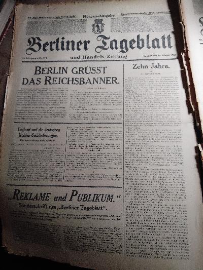 Berliner Tageblatt 58. Jahrgang Nr. 357,358,360,362,364,367,368,369,370,372,374 - Front Cover