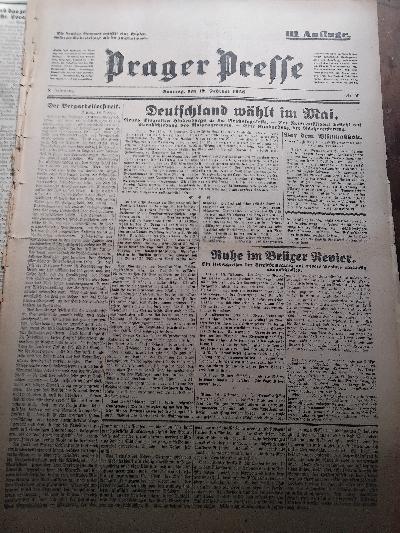 Prager Presse 8.  Jahrgang  Nr. 8,36,4344,50,69,70,77 und Fragmente der Ausgabe vom 1. Januar 1928 und  vom 1. Dezember 1929 - Front Cover