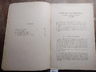 L. U.R.S.S. et le Desarmement - Front Cover