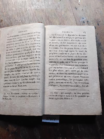 Le Coran  Le Coran, Traduit de l’Arabe, avec les notes des plus célèbres commentateurs orientaux ; Par SAVARY ; précédé de la Légende de Mahomet : Nouvelle Édition, Augmentée de la Doctrine et des Devoirs de la Religion Musulmane, ainsi que de l’Eucologe Musulman ; Traduit de l’Arabe par M. GARCIN DE TASSY, Des Sociétés Asiatiques de Londres, Paris et Calcutta.   3 Bände - Front Cover