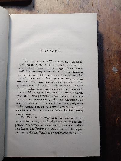 Raum und Stoff  Ideen zu einer Kritik der Sinne - Front Cover