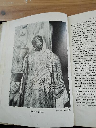 Vom Urwald zur Wüste  Natur- und Lebensbilder aus Westafrika - Front Cover