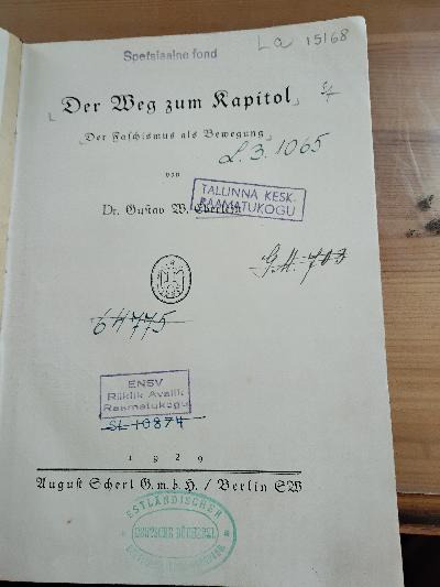 Der Weg zum Kapitol  Der Faschismus als Bewegung - Front Cover