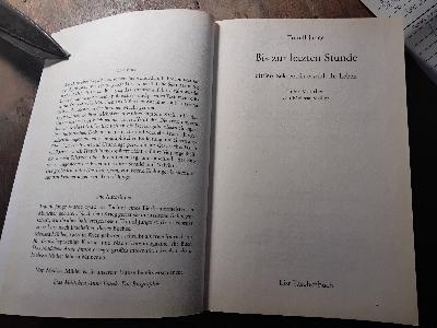 Bis zur letzten Sekunde  Hitlers Sekretärin erzählt ihr Leben - Front Cover