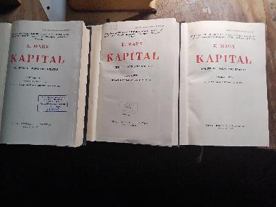 Kapital Poliitilise Ökonoomia Kriitika  3 Raamat  (Kapital in 3 Bänden auf estnisch) - Front Cover