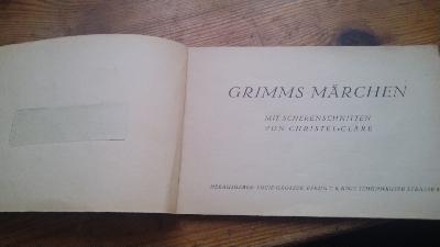 Grimms Märchen  Mit Scherenschnitten von Christel Clare - Front Cover