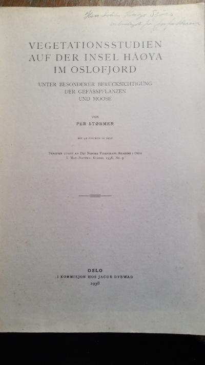 Vegetationsstudien auf der Insel Håøya im Oslofjord   Unter besonderer Berücksichtigung der Gefässpflanzen und Moose.  - Front Cover