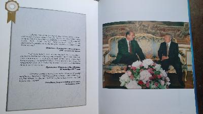 Kazakhstan:  Striving for the Future - Front Cover