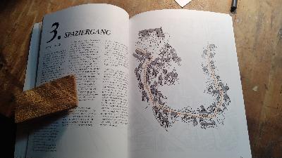 Solingen - Gräfrath  Spaziergänge in die Geschichte einer altbergischen Stadt - Front Cover