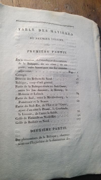Tableu de la Mer Baltique considérée sous les rapports physiques , géographiques, historiques et commerciaux, et des notices détaillées sur le mouvement général du commerce, sur les ports les plus importans, sur les monnaies, poids et mesures  2 Bände - Front Cover