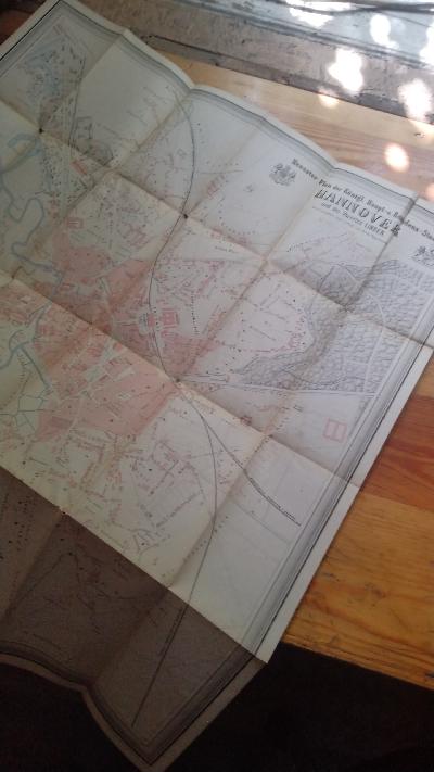 Neuester Plan der königl. Haupt- u. Residenz - Stadt Hannover  und des Vorortes Linden - Front Cover