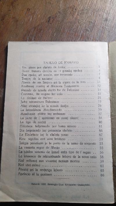 Milionoj, kiuj nun vivas, neniam mortos - Front Cover